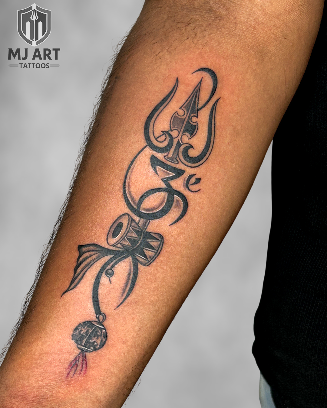 Trishul Om Damru Detail